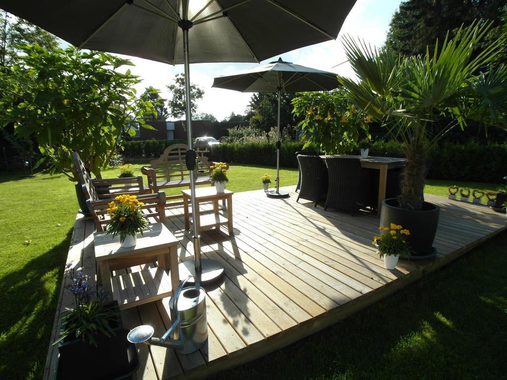 Bed & Breakfast เมียร์บุช ภายนอก รูปภาพ